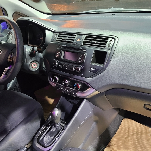 Car - Picture 3 of 12